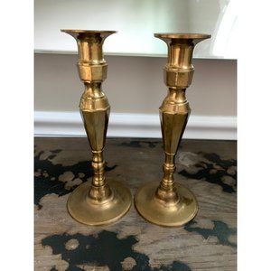 Brass vintage-style candlestick holder